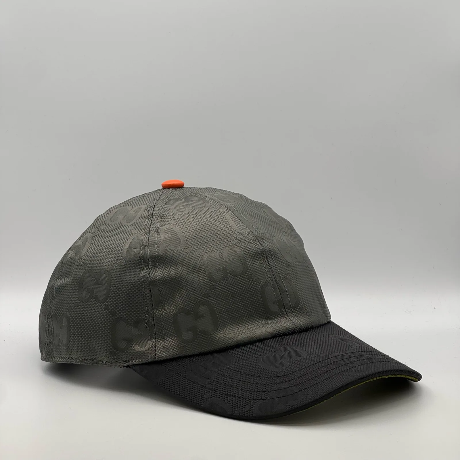 Grey GG cap, side profile view
