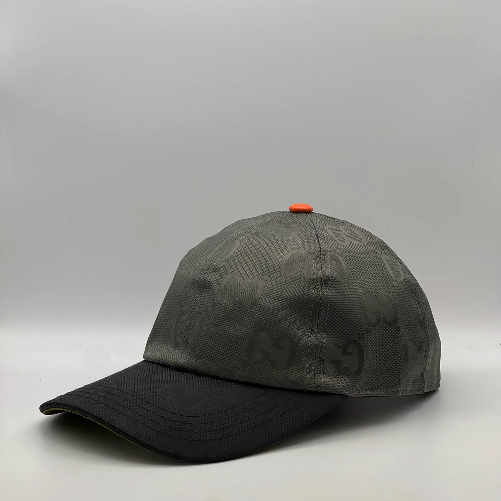 Grey GG cap, closer side profile view
